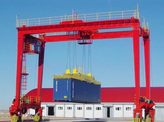 45ton 65ton ha automatizzato la gru a cavalletto stanca di gomma della gru a cavalletto della gomma 380v